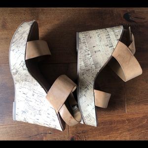 Mossimo Tan Wedge’s